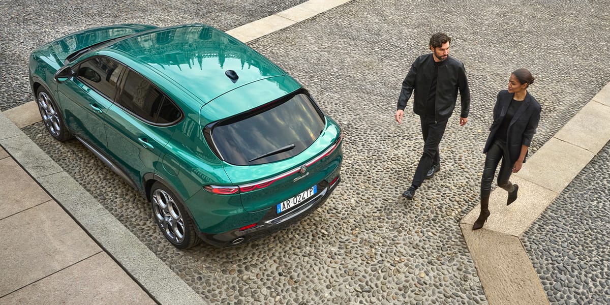 2025 Alfa Romeo Tonale Plug-in Hybrid — Exterior Design, Charging Port & Battery Specs 10