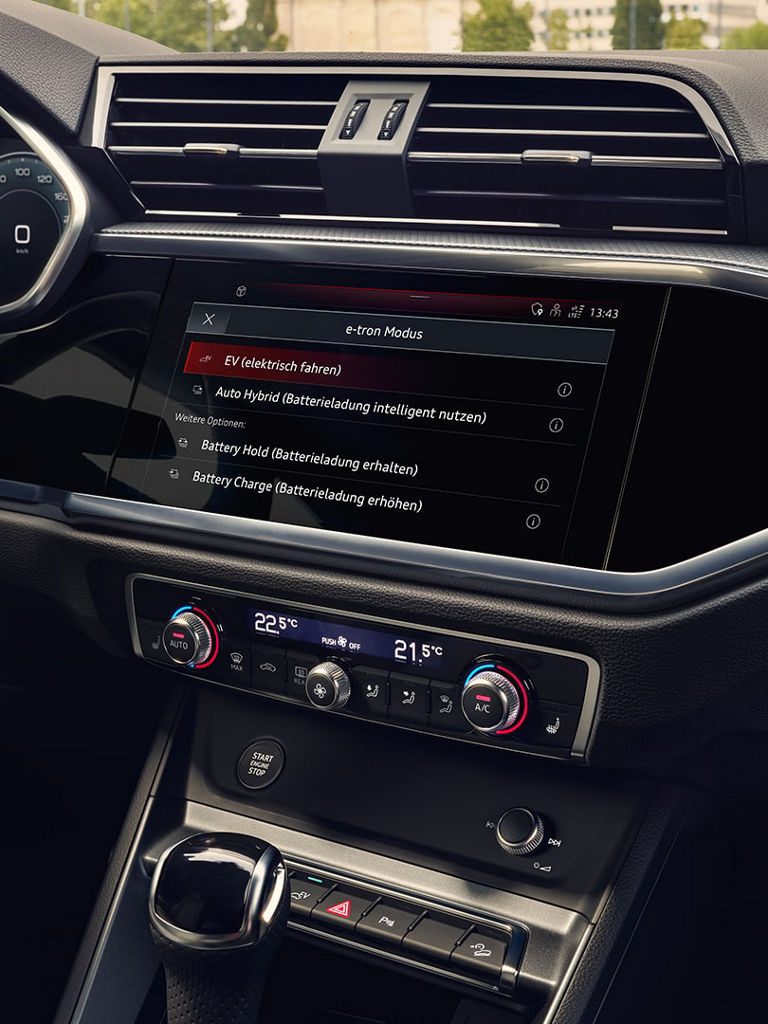 Audi Q3 gallery 17