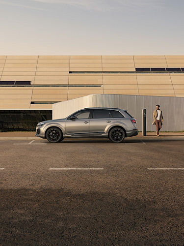 Audi Q7 gallery 9