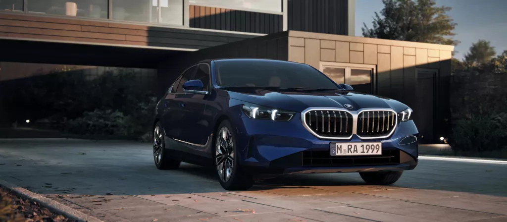 BMW 5 Series Sedan gallery