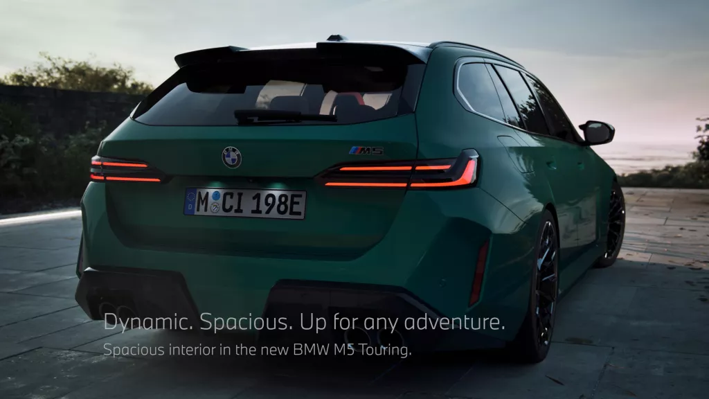 2025 BMW M5 Touring Plug-in Hybrid — Exterior Design, Charging Port & Battery Specs 5