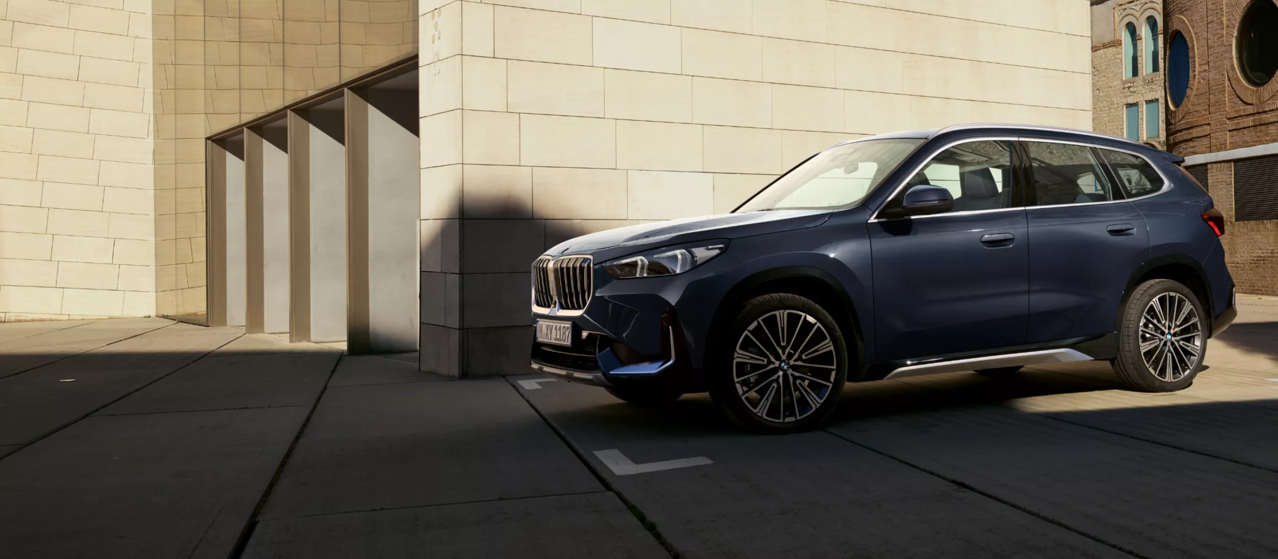 BMW X1 25e gallery