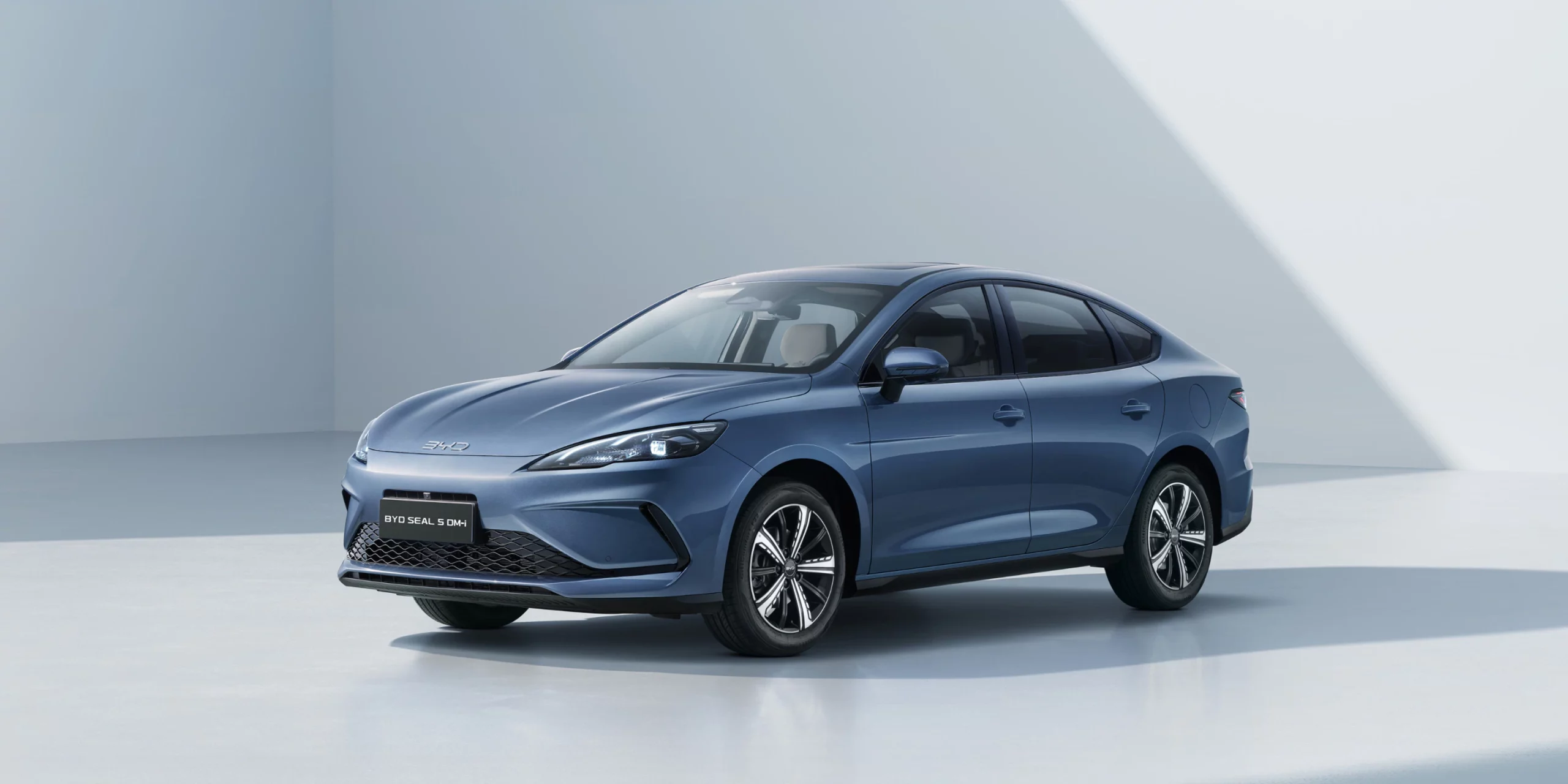 BYD Seal 5 DM-i gallery
