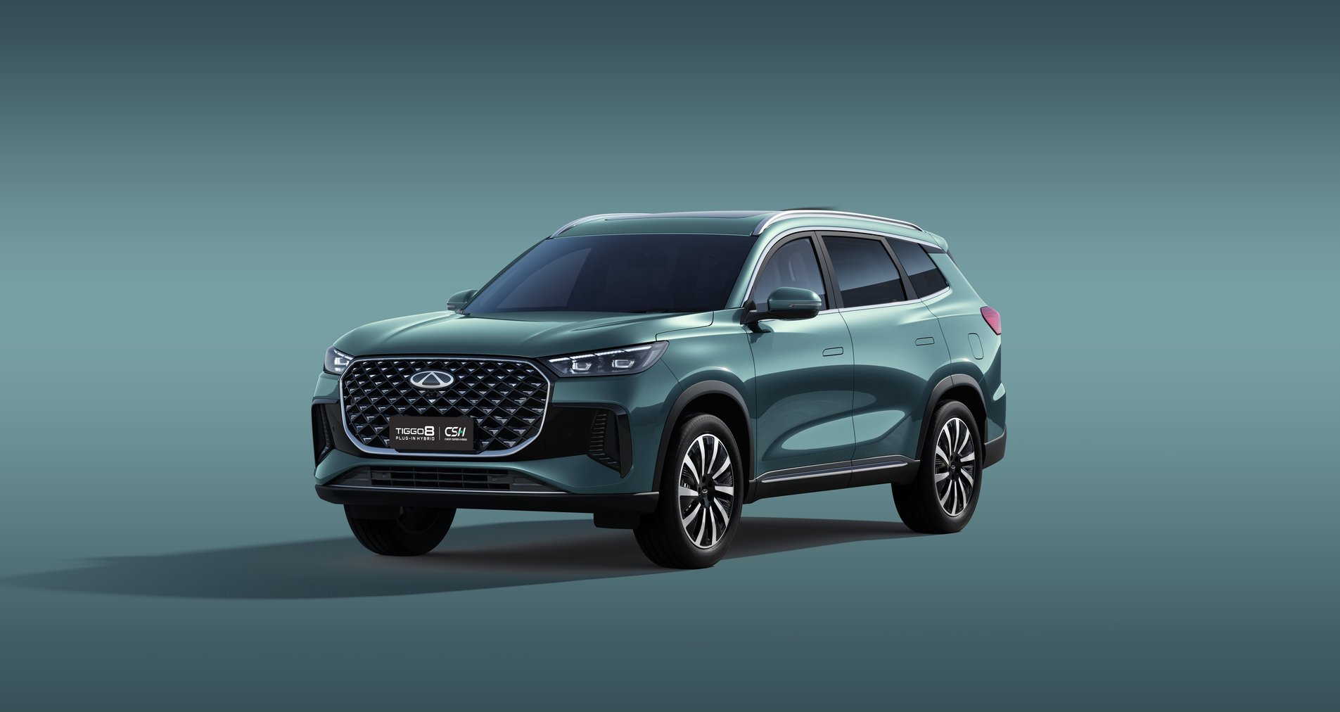 2025 Chery Tiggo 8 Pro PHEV Plug-in Hybrid — Exterior Design, Charging Port & Battery Specs 10
