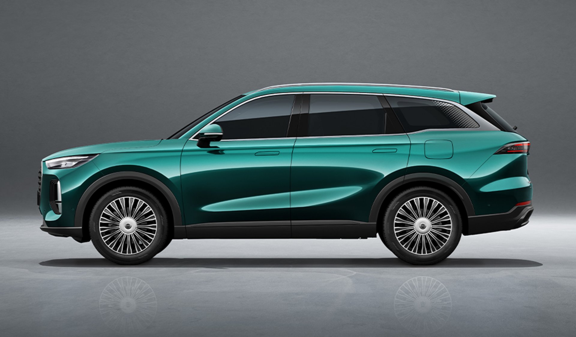 2025 Chery Tiggo 9 (19.4 kWh Standard) Plug-in Hybrid — Exterior Design, Charging Port & Battery Specs 8