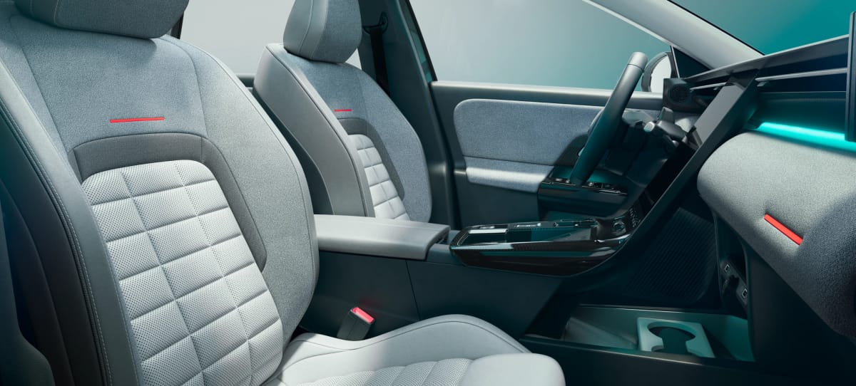 Citroen C5 Aircross Plug-in Hybrid (2026) gallery 4