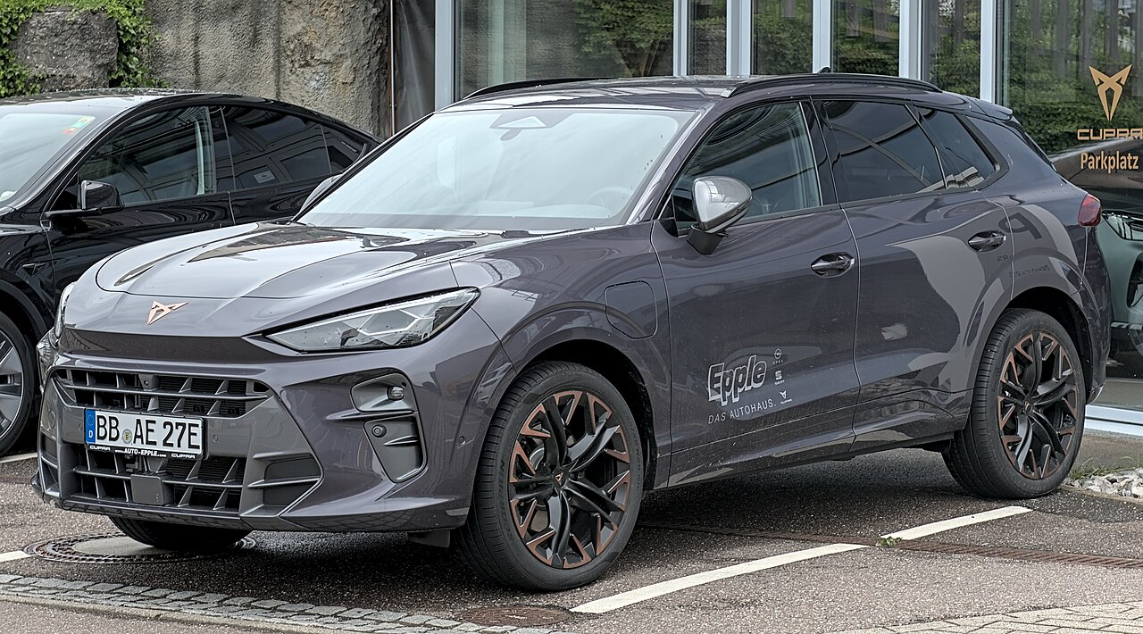 CUPRA Terramar VZ 1.5 e-HYBRID 272hp gallery
