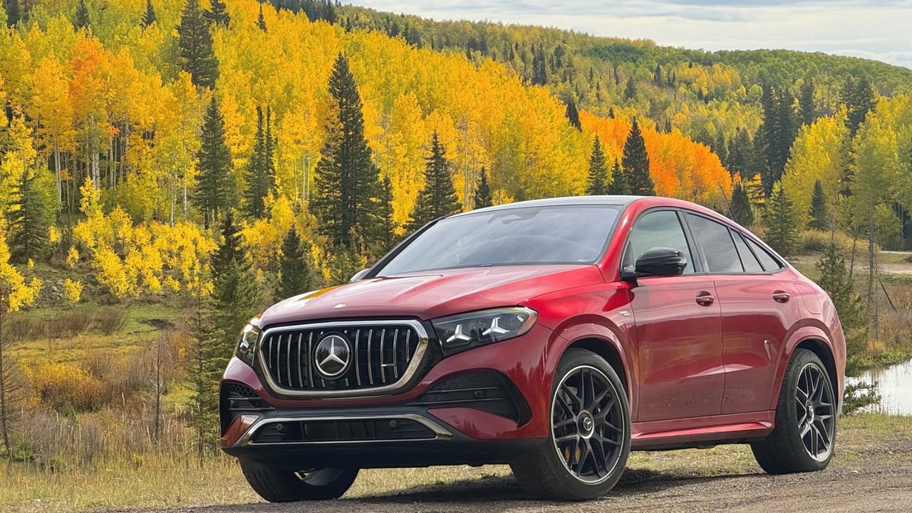 2026 Mercedes-Benz AMG GLE 53 HYBRID 4MATIC+ Plug-in Hybrid — Exterior Design, Charging Port & Battery Specs