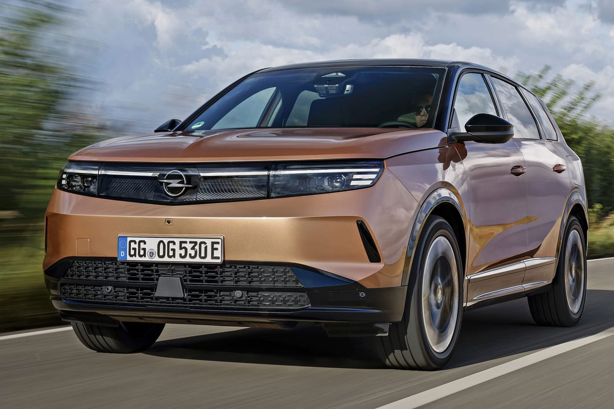 Opel Grandland X 1.6 Turbo gallery