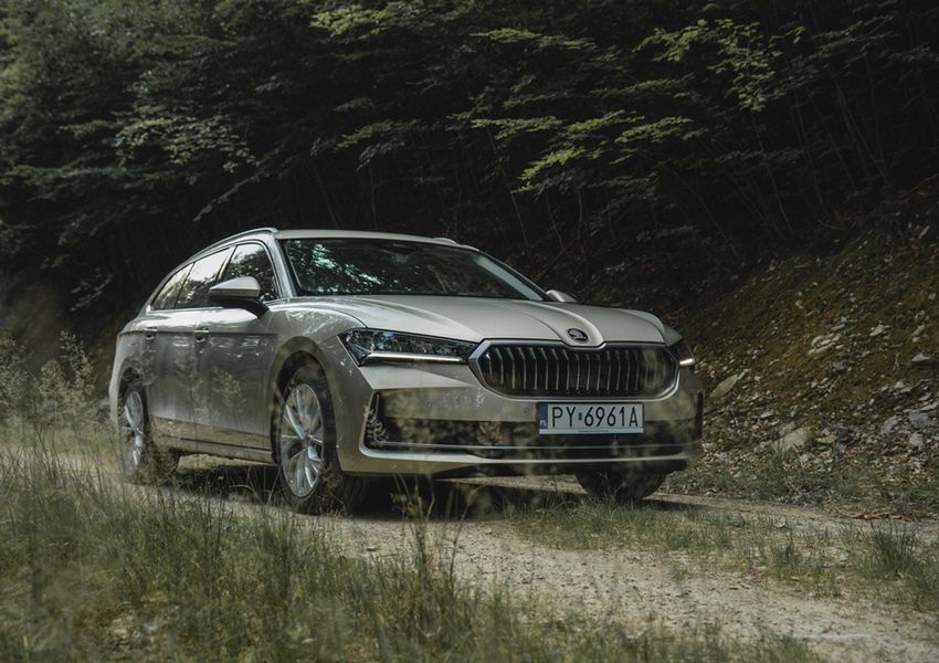 Škoda Superb Combi 1.5 TSI PHEV gallery